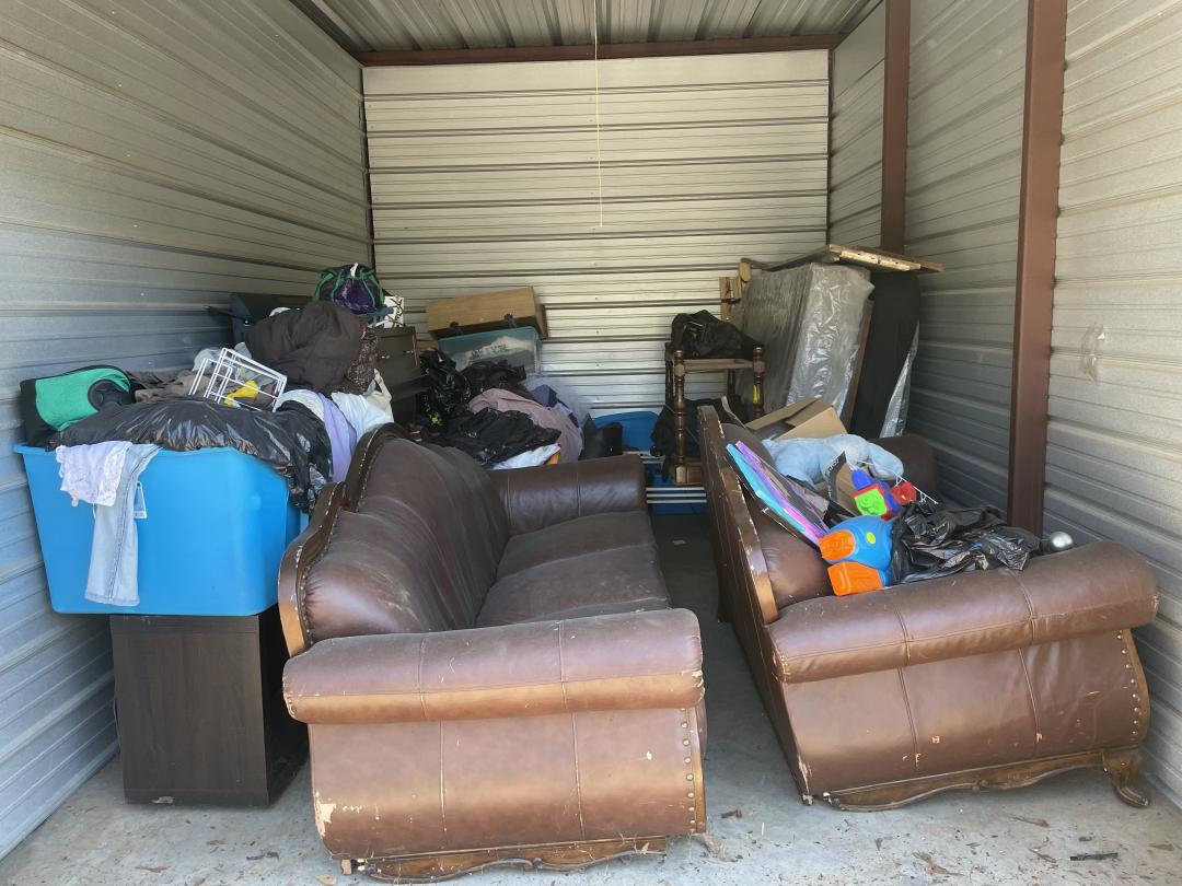 Storage Unit Auction in Daphne, AL at Tellus Self Storage Daphne ends